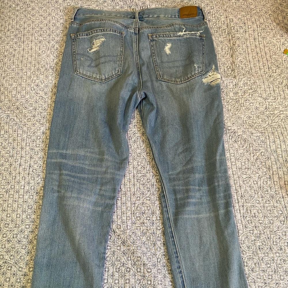 American Eagle boyfriend jeans - Picture 2 of 8